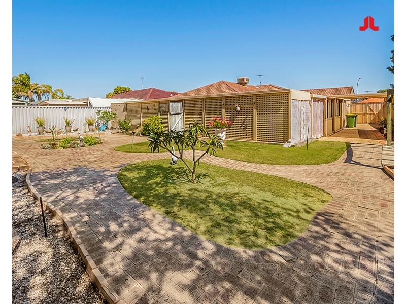 6 Tucuma Court, Warnbro WA 6169