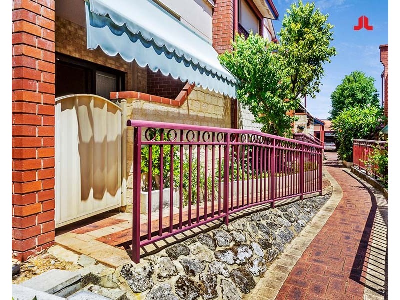 Apartment 14 / 50 Woodlake Retreat, Kingsley WA 6026