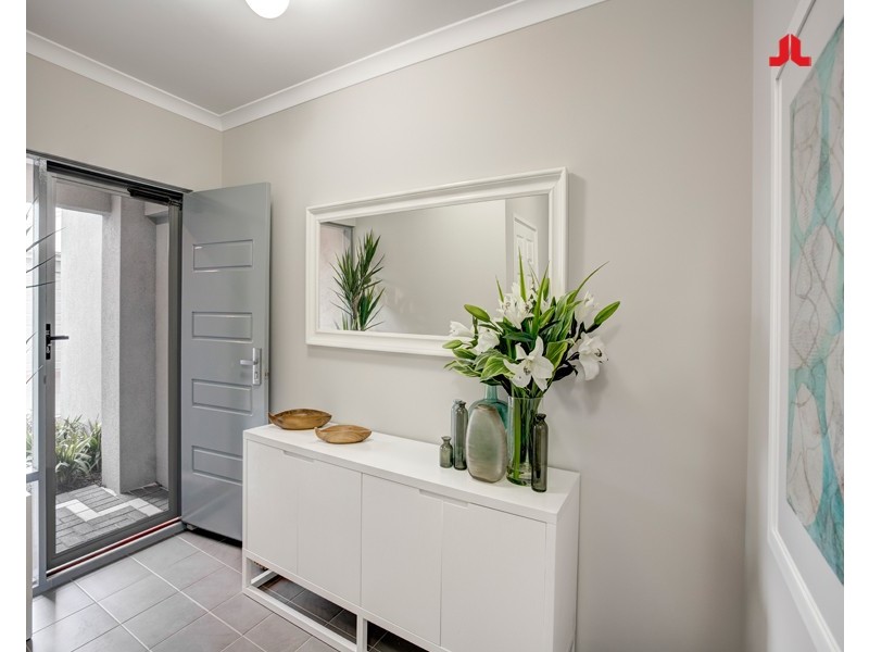Unit 8/30 Buttermere Approach, Waikiki WA 6169