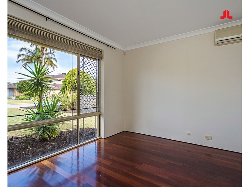 10 St Clair Place, Cooloongup WA 6168