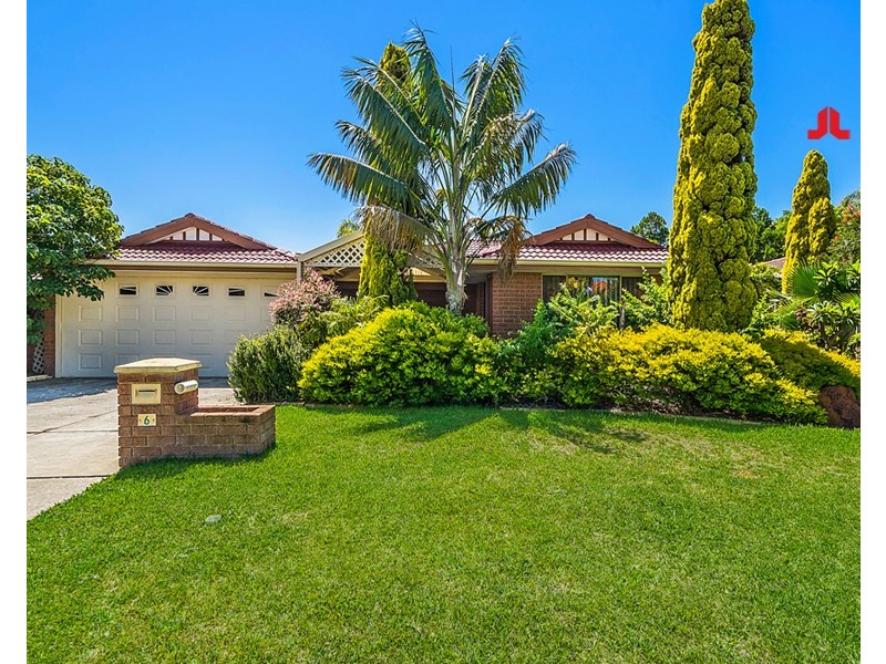 6 Swallow Grove, Waikiki WA 6169