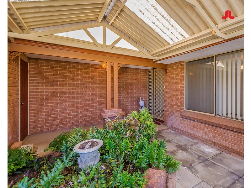 6 Swallow Grove, Waikiki WA 6169