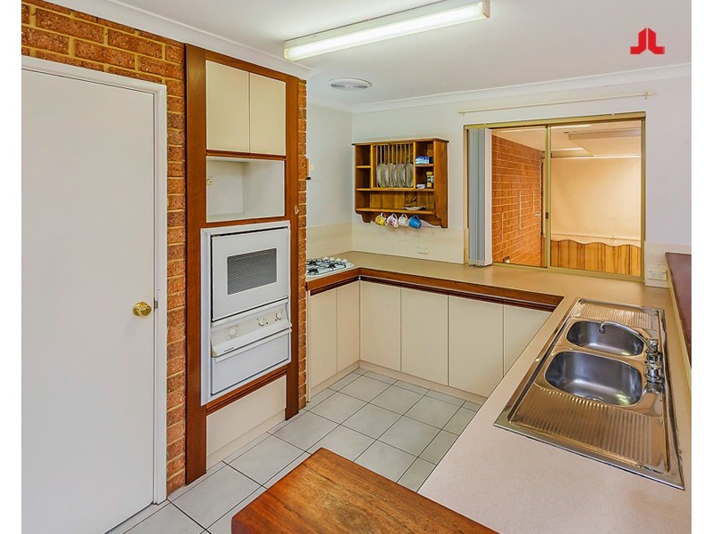 6 Swallow Grove, Waikiki WA 6169