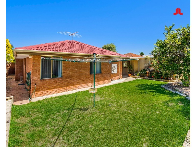 6 Swallow Grove, Waikiki WA 6169