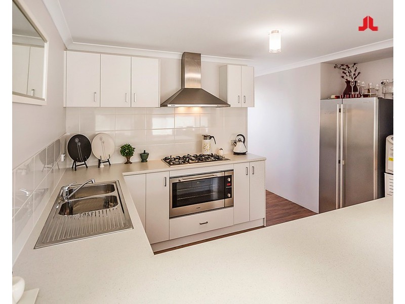 16 Finsbury Road, Baldivis WA 6171