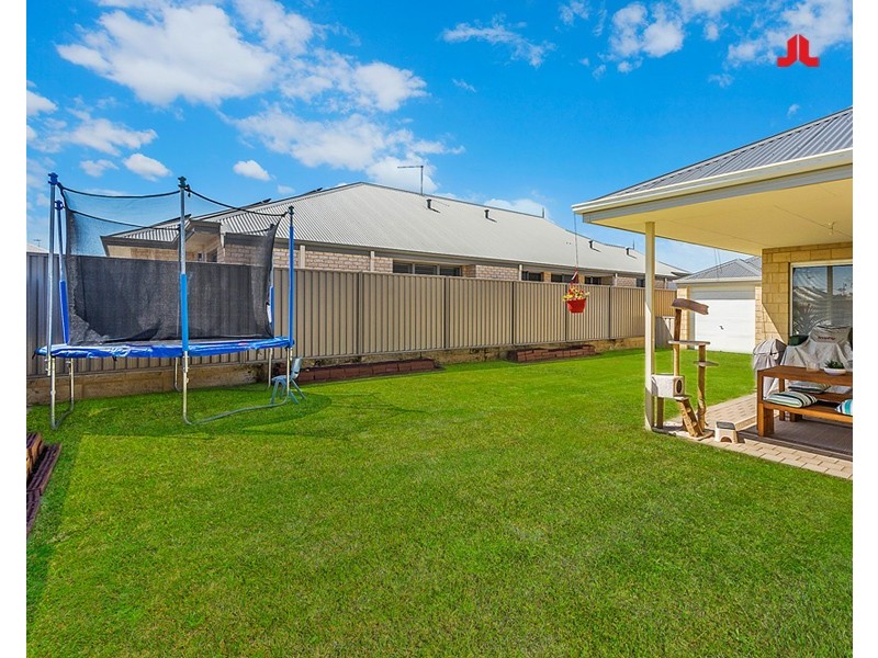 16 Finsbury Road, Baldivis WA 6171