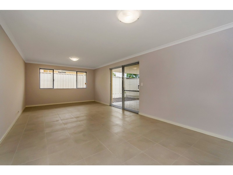 1/3 Power Street, Embleton WA 6062