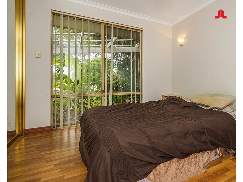 28 Carnegie Loop, Cooloongup WA 6168