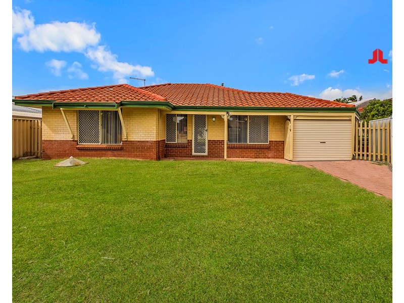 11 Holcombe Road, Warnbro WA 6169