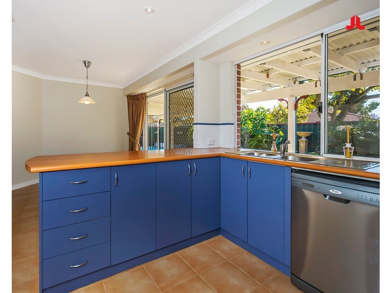 49 Salamanca Parkway, Port Kennedy WA 6172