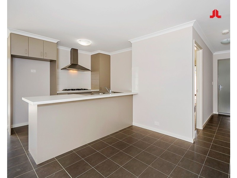 Unit 2/69 Archibald Street, Willagee WA 6156