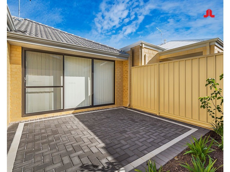 Unit 2/69 Archibald Street, Willagee WA 6156