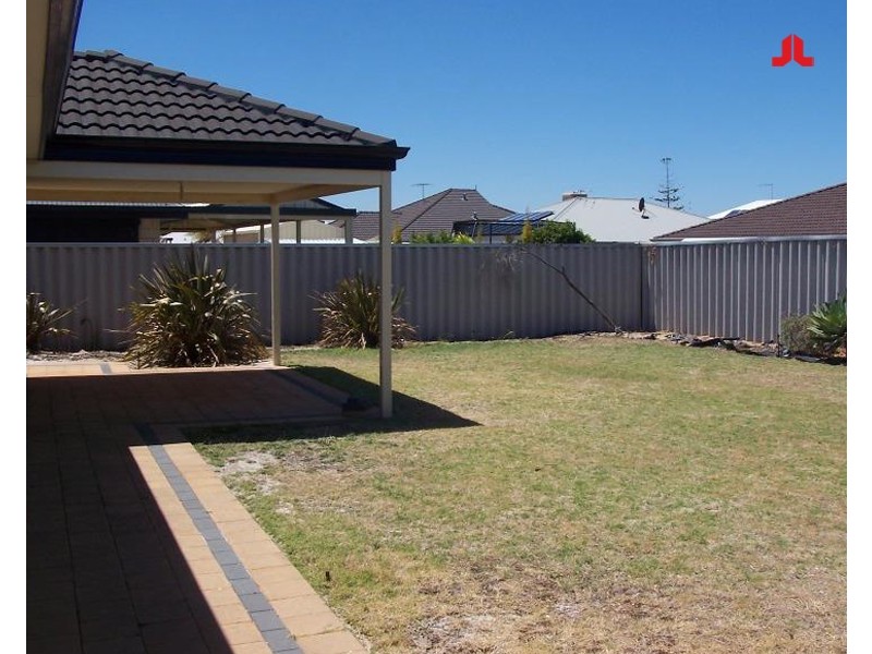 17 Knutsford Crescent, Port Kennedy WA 6172