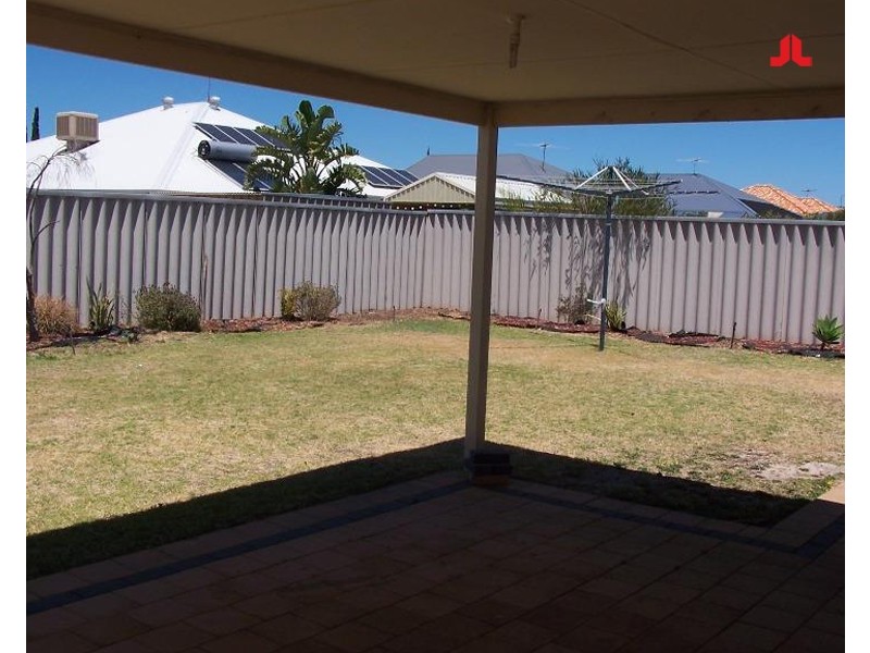 17 Knutsford Crescent, Port Kennedy WA 6172