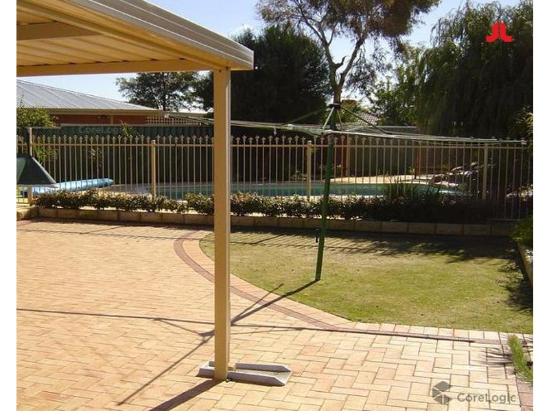 18 Latania Grove, Warnbro WA 6169