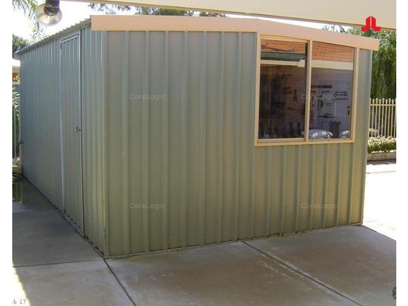 18 Latania Grove, Warnbro WA 6169