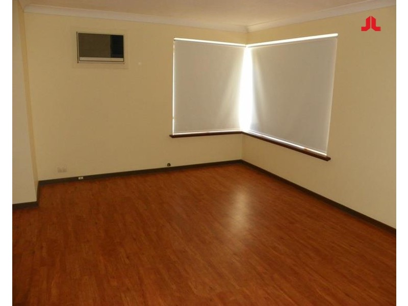 22 Council Avenue, Rockingham WA 6168