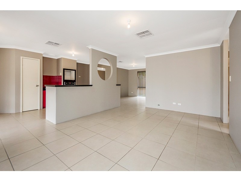 6 Cork Place, Warnbro WA 6169