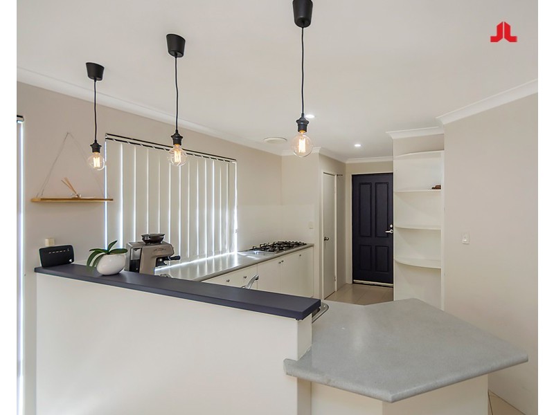 14 Sennet Lane, Warnbro WA 6169