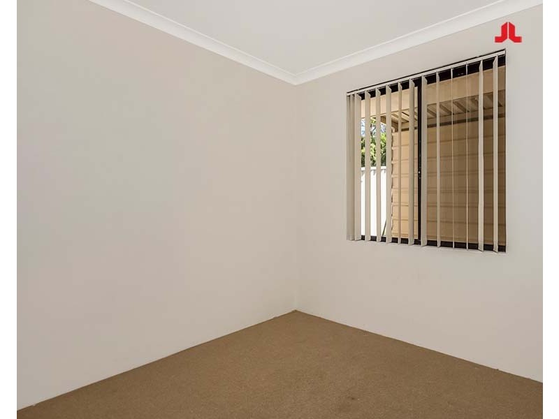 14 Sennet Lane, Warnbro WA 6169