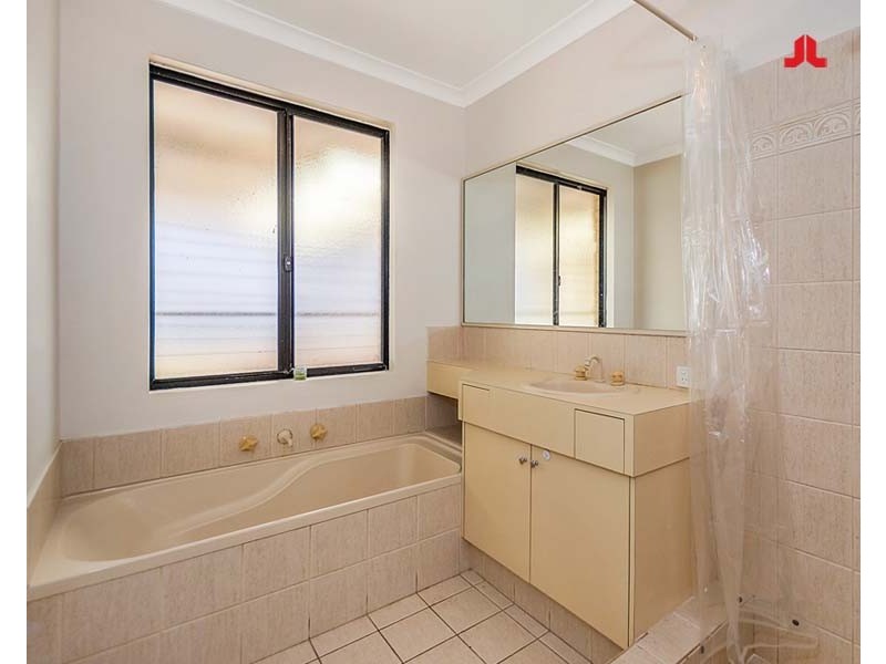 14 Sennet Lane, Warnbro WA 6169