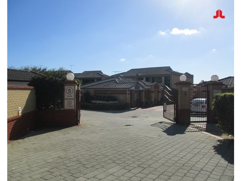 35/4 Marlo Place, Waikiki WA 6169