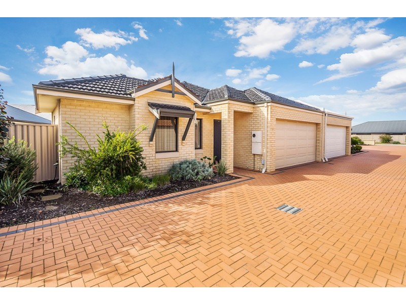 6/12 Andalusian Loop, Baldivis WA 6171