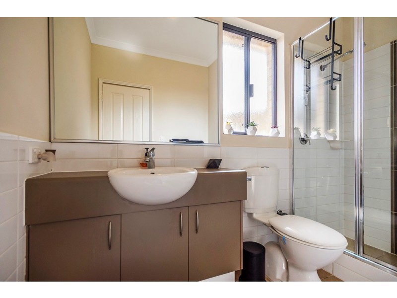 6/12 Andalusian Loop, Baldivis WA 6171
