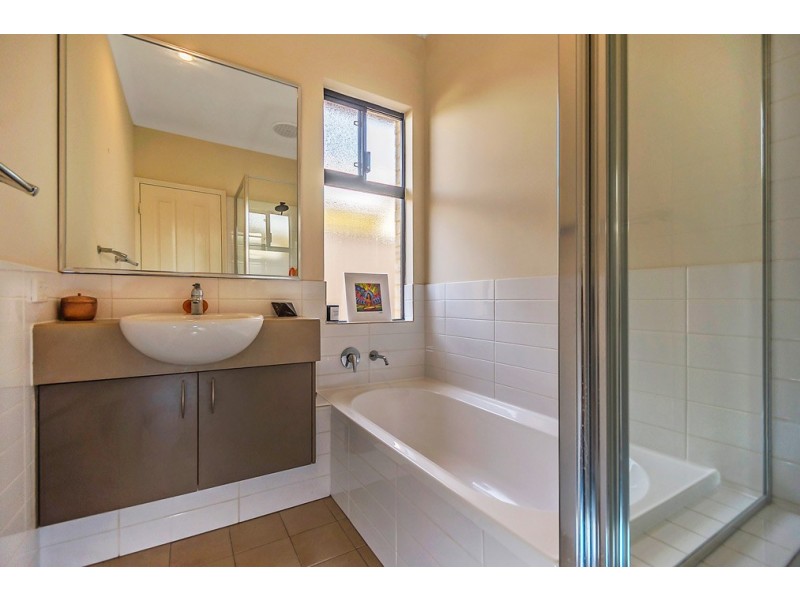 6/12 Andalusian Loop, Baldivis WA 6171