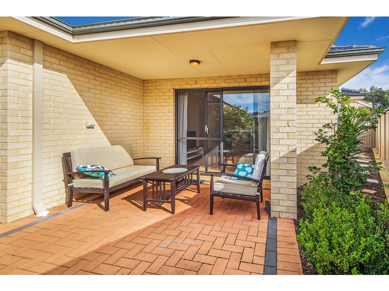 6/12 Andalusian Loop, Baldivis WA 6171