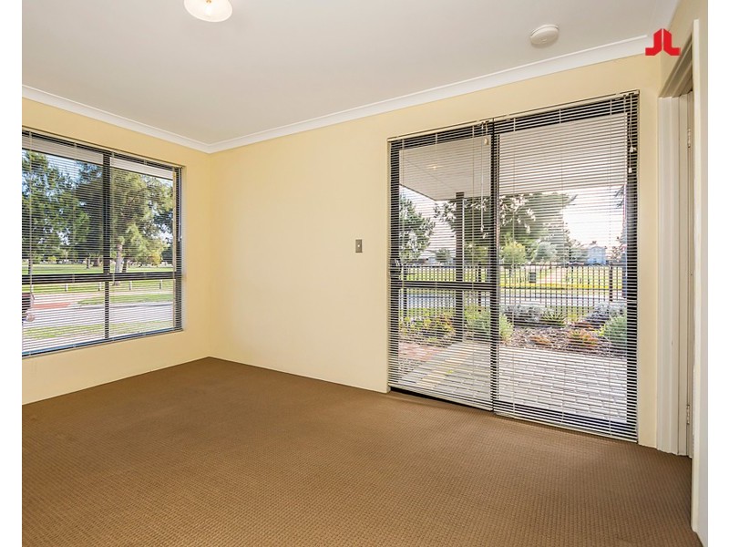 12 Waterfront Parkway, Shoalwater WA 6169