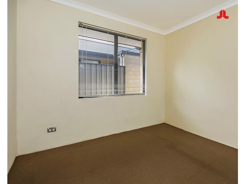 12 Waterfront Parkway, Shoalwater WA 6169