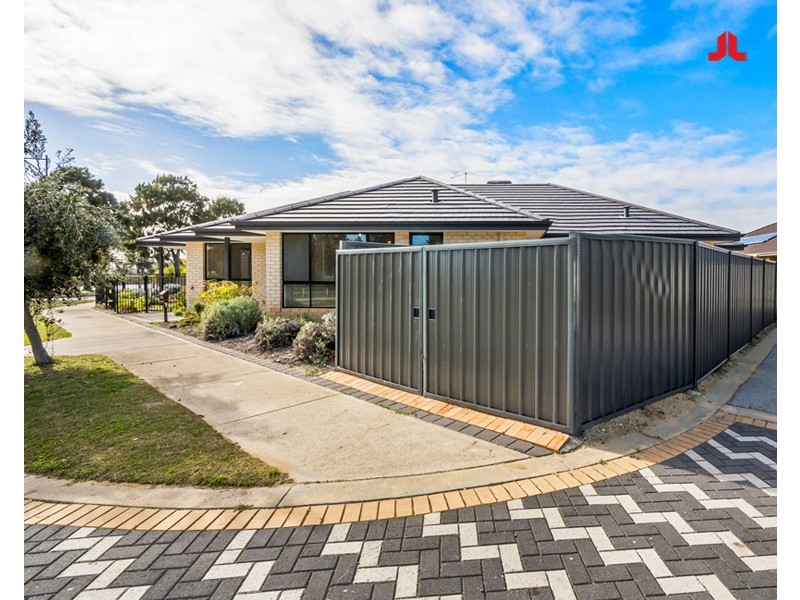 12 Waterfront Parkway, Shoalwater WA 6169