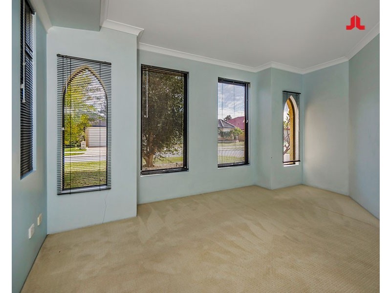6 Warrego Road, Port Kennedy WA 6172