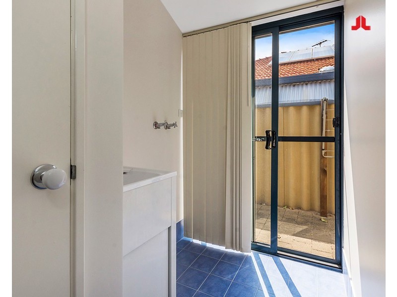 19 Riaza Parkway, Port Kennedy WA 6172