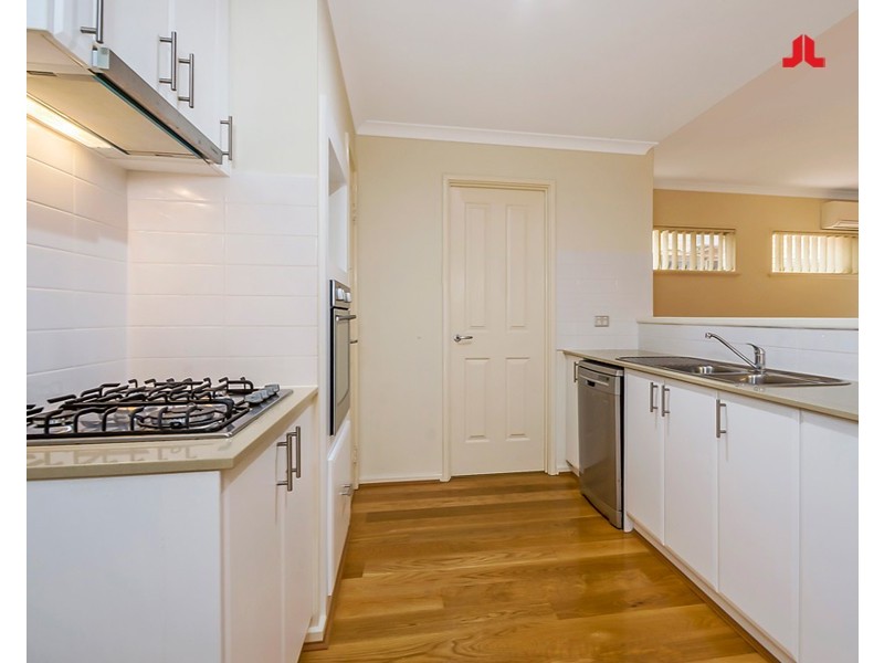 Villa 87 / 50 Woodlake Retreat, Kingsley WA 6026