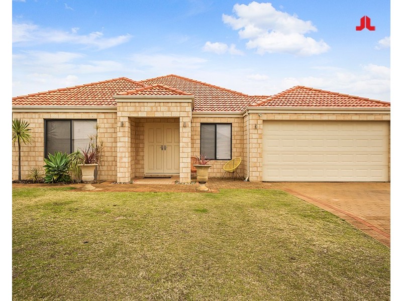 22 Champlain Road, Secret Harbour WA 6173