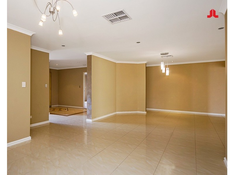 22 Champlain Road, Secret Harbour WA 6173