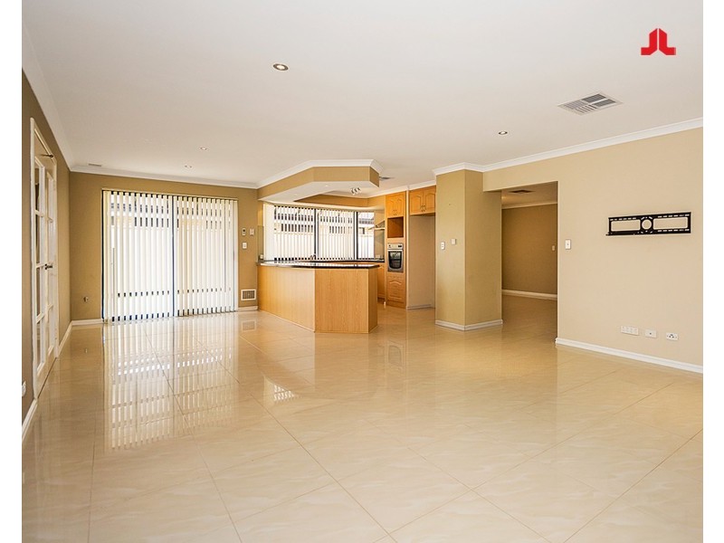 22 Champlain Road, Secret Harbour WA 6173