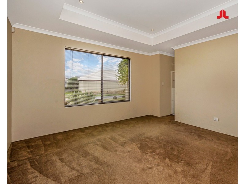 22 Champlain Road, Secret Harbour WA 6173