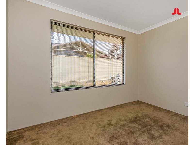 22 Champlain Road, Secret Harbour WA 6173