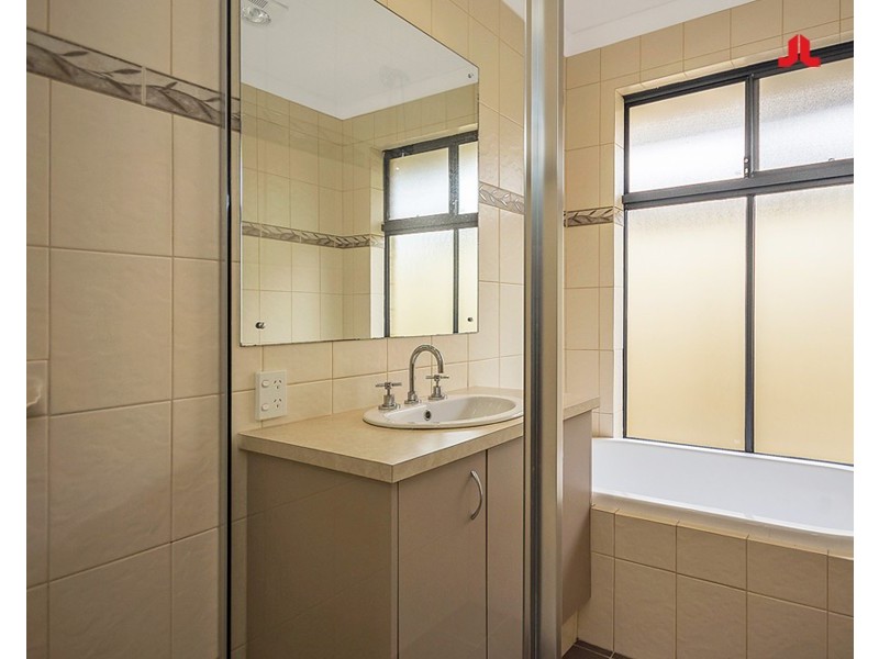 22 Champlain Road, Secret Harbour WA 6173