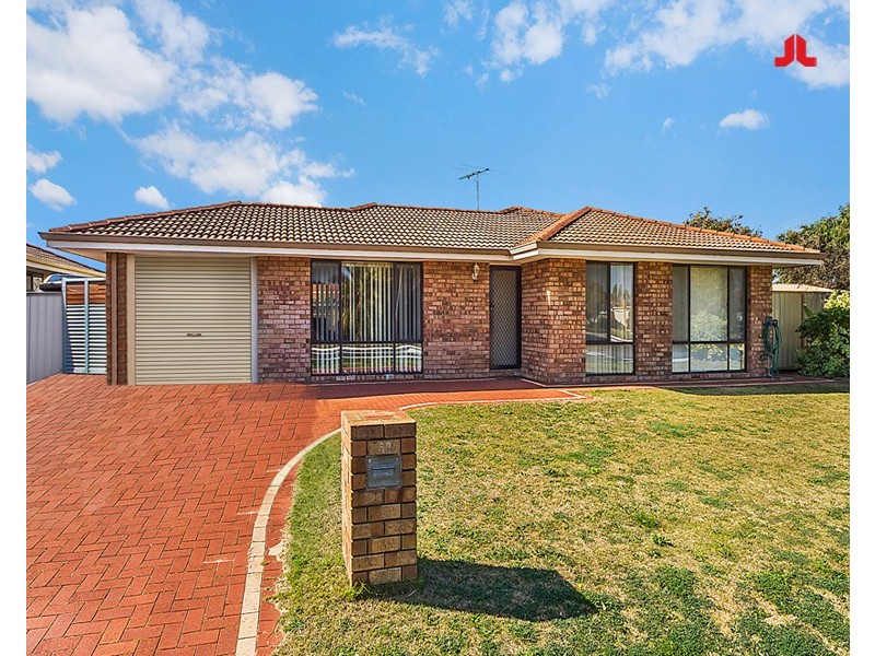 63 Chalmers Avenue, Waikiki WA 6169