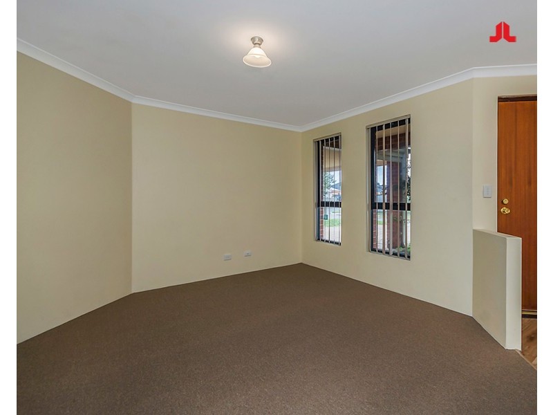 36 Chinchilla Parkway, Port Kennedy WA 6172