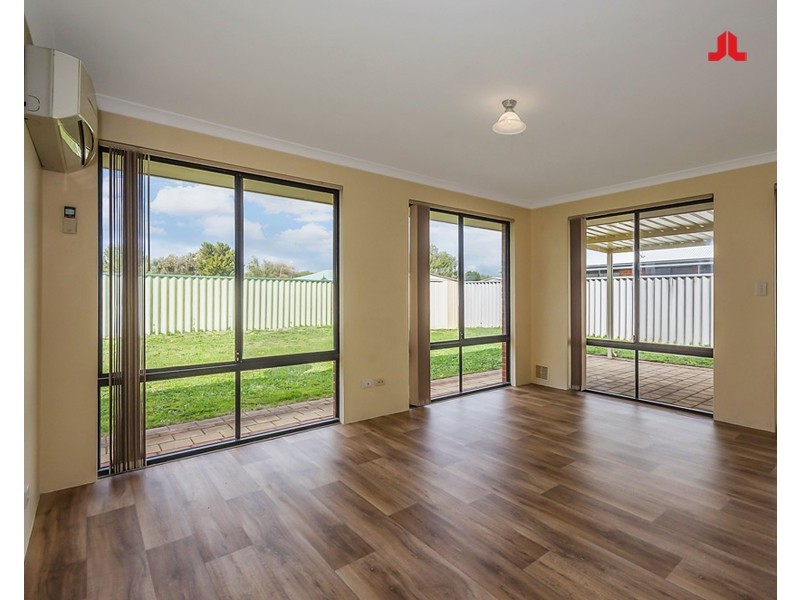 36 Chinchilla Parkway, Port Kennedy WA 6172