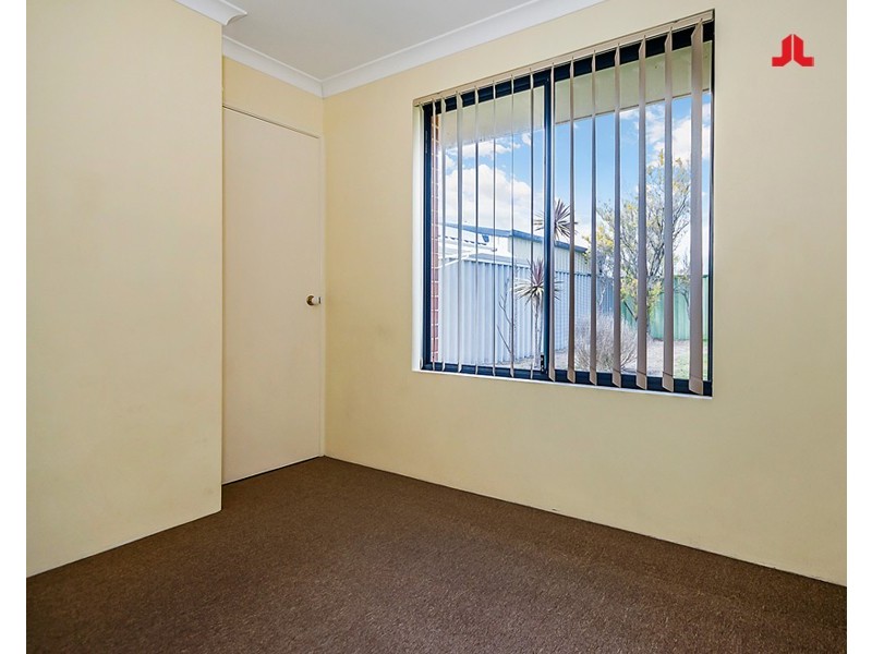 36 Chinchilla Parkway, Port Kennedy WA 6172