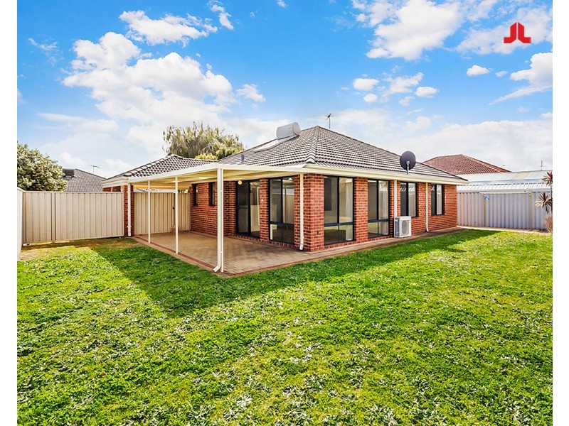 36 Chinchilla Parkway, Port Kennedy WA 6172