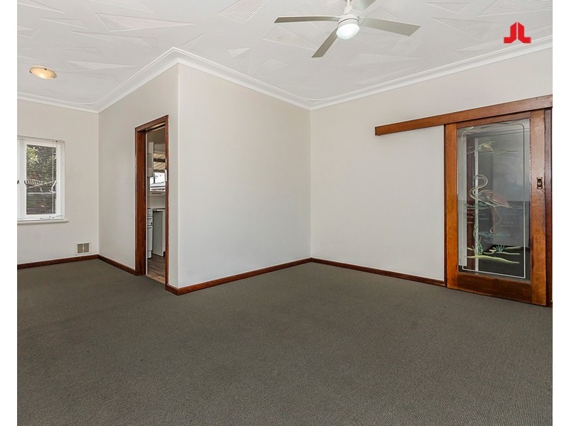 54 Janet Road, Safety Bay WA 6169