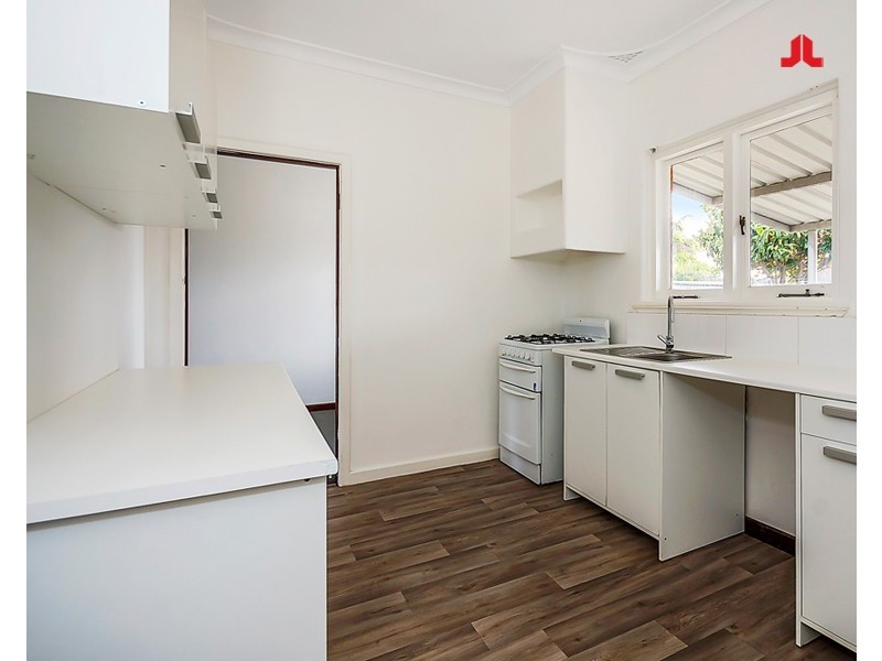 54 Janet Road, Safety Bay WA 6169