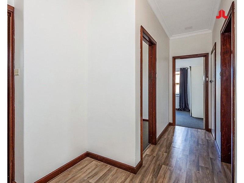 54 Janet Road, Safety Bay WA 6169